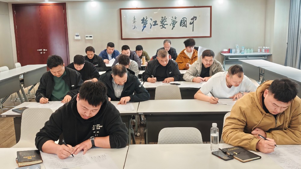 数字引擎驱动管理升级，考核利剑锻造精英团队